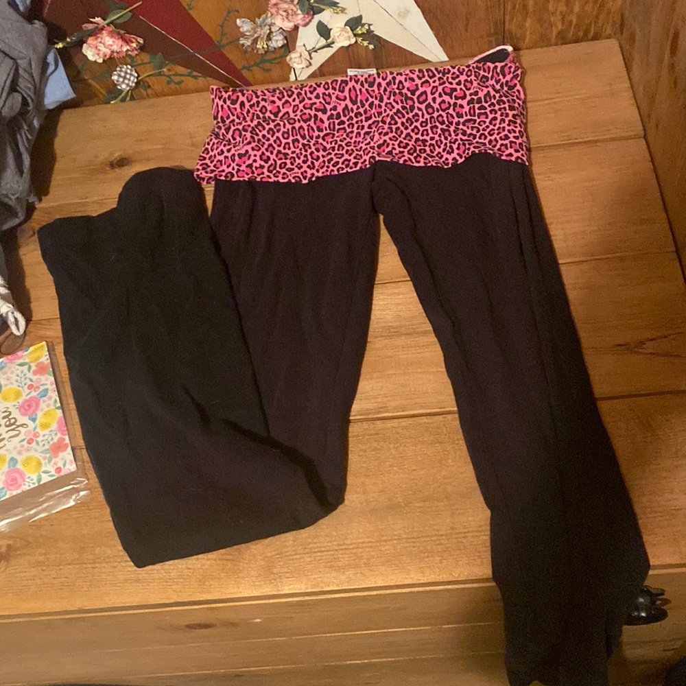 Xs yoga pants
